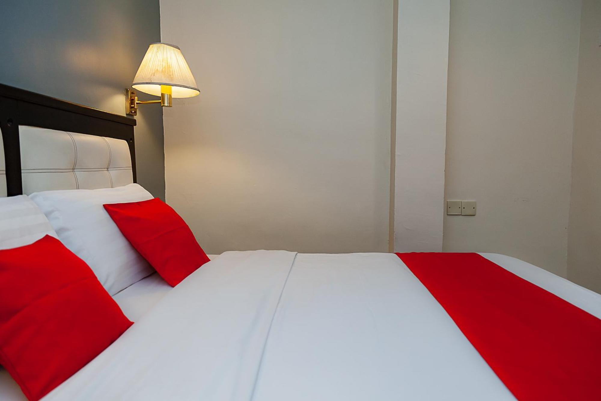 Super Oyo 90055 Mansion Inn Sibu Eksteriør bilde