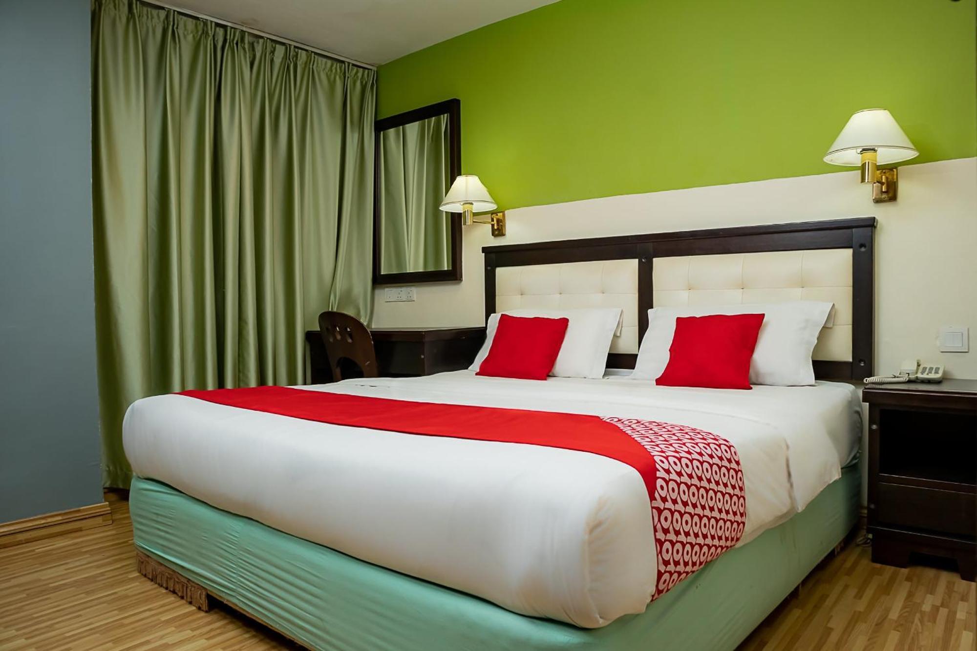 Super Oyo 90055 Mansion Inn Sibu Eksteriør bilde
