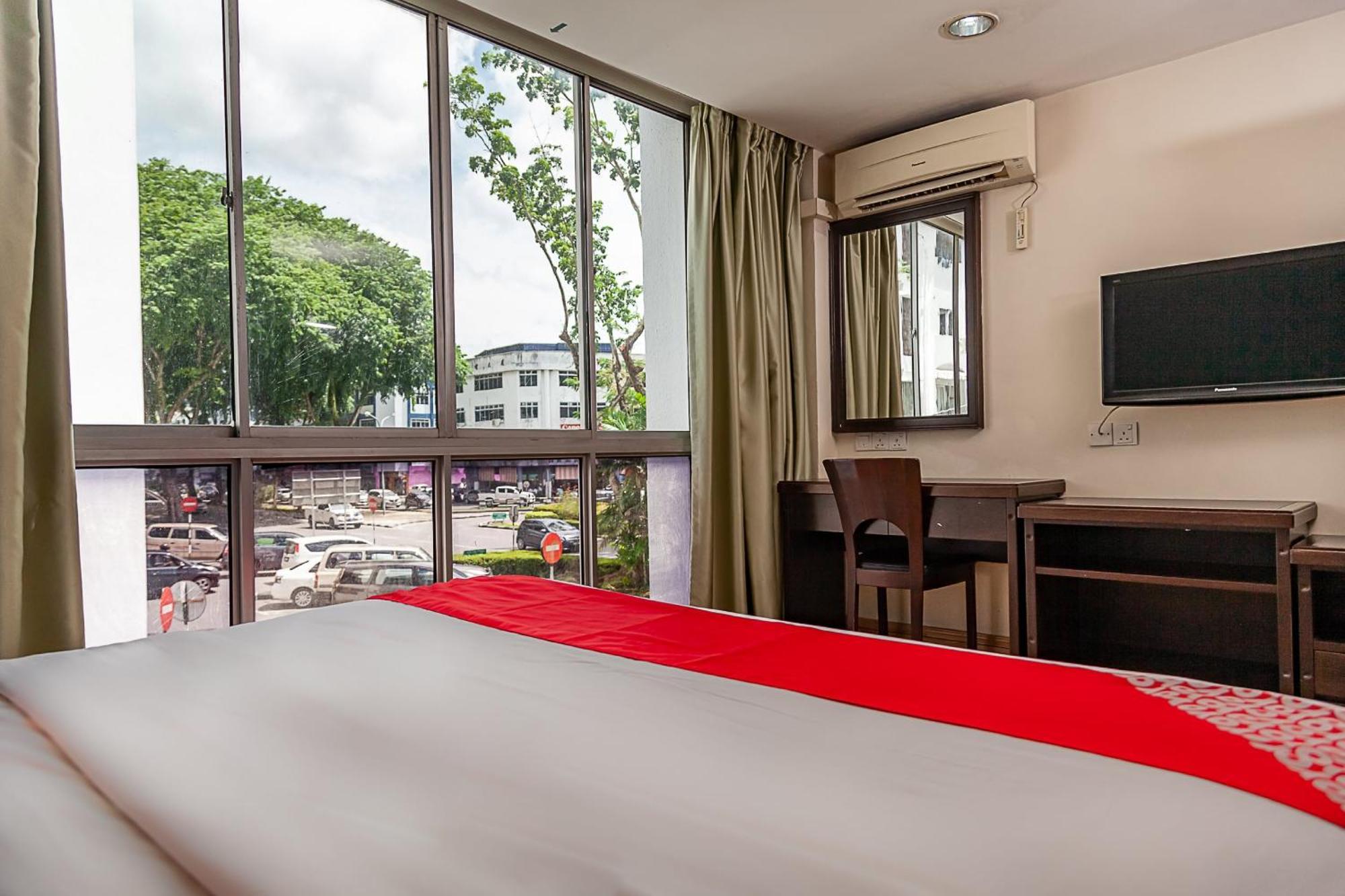 Super Oyo 90055 Mansion Inn Sibu Eksteriør bilde